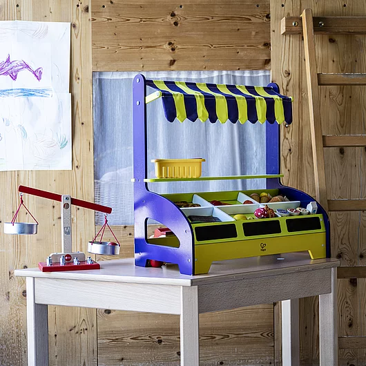 Kindergarten ohne Menschen Spielecke Verkauferlilade