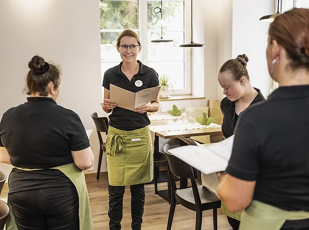 Gasthaus zur Sonne Teambesprechung