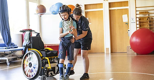 Physiotherapie mit Menschen