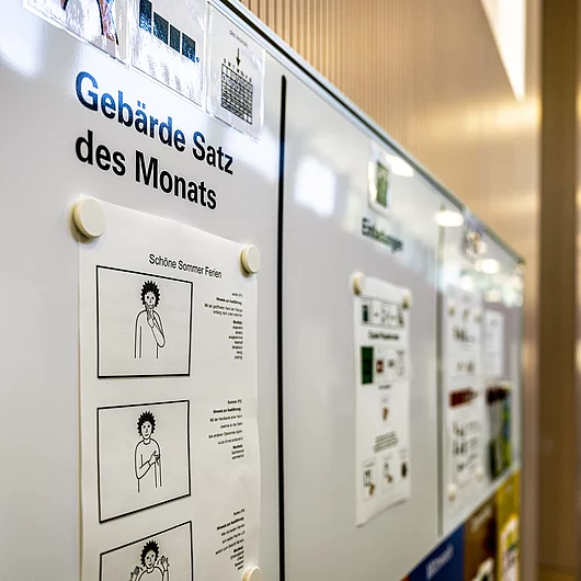 Tagesstruktur Gang UK Tafel