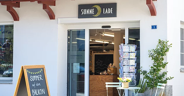 Sunne Lade Aussenansicht Eingangsbereich